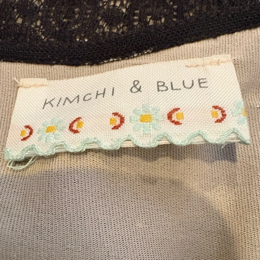 Urban Outfitters (Kimichi & Blue) lace overlay top in great condition. - Picture 4 of 6
